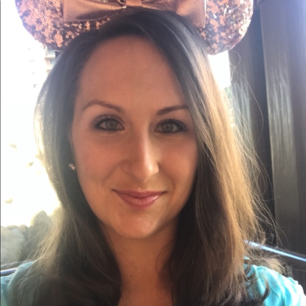 Meet your Posher, Allison